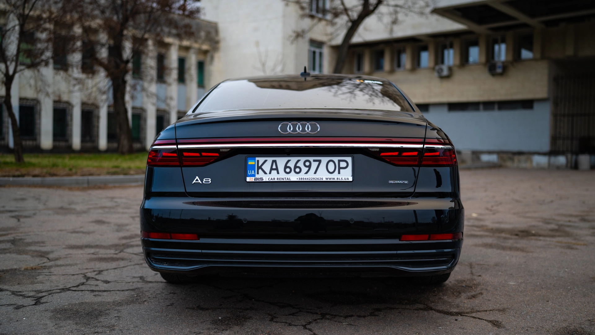 renting Audi A8 Quattro image 8